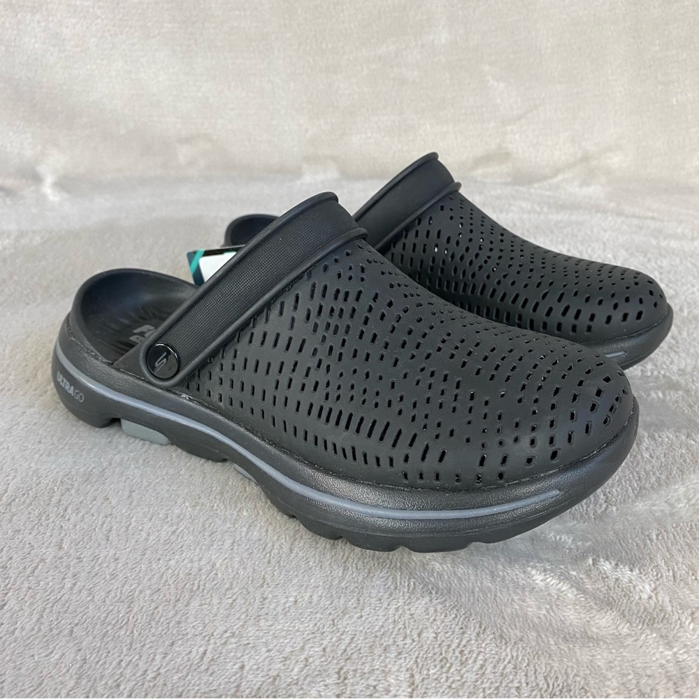 Skechers Foamies Go Walk Women's Clogs Sandals Size Black Slip